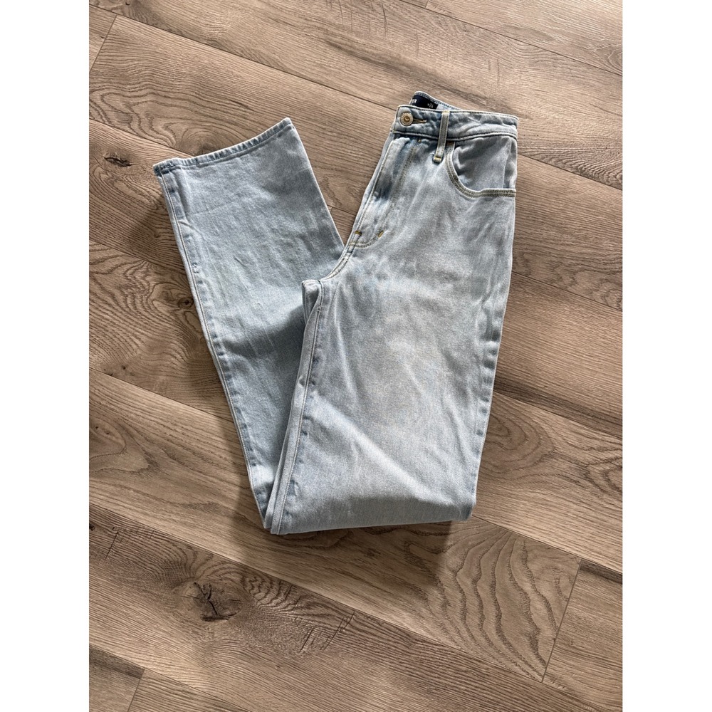 Hollister Ultra High-Rise Dad Jean Light Wash Blue Vintage‎ Stretch 0R W24 L31